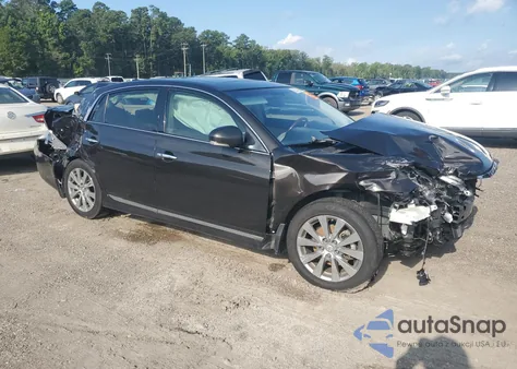 2012 Toyota Avalon Base z USA, uszkodzony, nr VIN 4T1BK3DB6CU442645